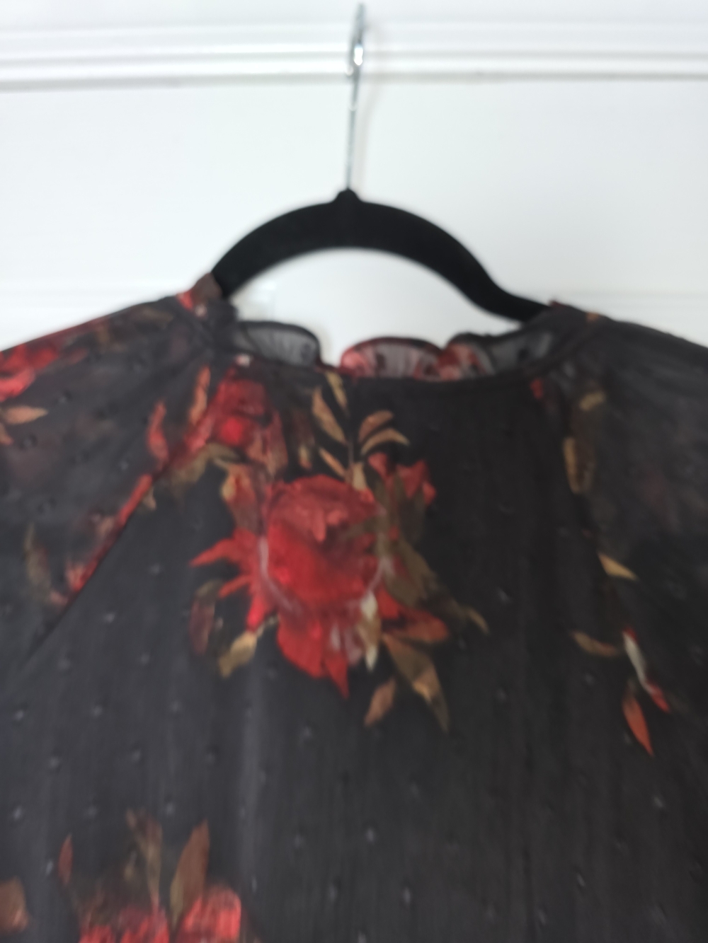 FRYE AND CO. Black Dress with Red Floral Print Size Medium - Picture 9 of 11